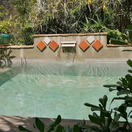 Vila Maison Avec Jardin Et Bassin De Baignade *