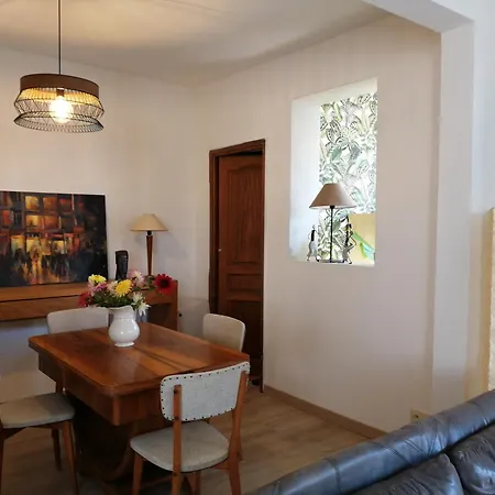 Maison Avec Jardin Et Bassin De Baignade Юзес